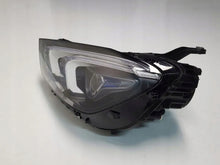 Laden Sie das Bild in den Galerie-Viewer, Frontscheinwerfer Mercedes-Benz Gle A1679066504 LED Rechts oder Links