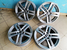 Load image into Gallery viewer, 4x Alufelge 17 Zoll 7.0" 5x112 42ET Glanz Silber 8W0601025P Audi A4 B9 Rim Wheel FEL2988009325wn