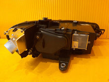 Laden Sie das Bild in den Galerie-Viewer, Frontscheinwerfer VW Passat 3J1941005 3J1941006 Full LED Ein Satz Headlight SCH3316700884uj