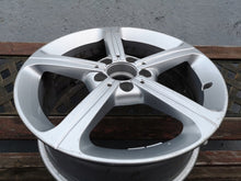 Load image into Gallery viewer, 1x Alufelge 17 Zoll 6.5" 5x112 44ET Glanz Silber A1774011200 Mercedes-Benz W177 FEL1064213232jn