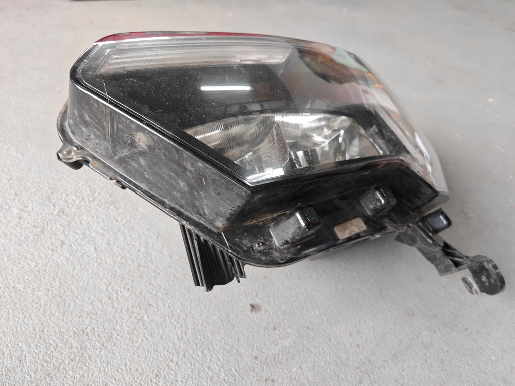 Frontscheinwerfer Renault Master Links Scheinwerfer Headlight SCH9741526174xv