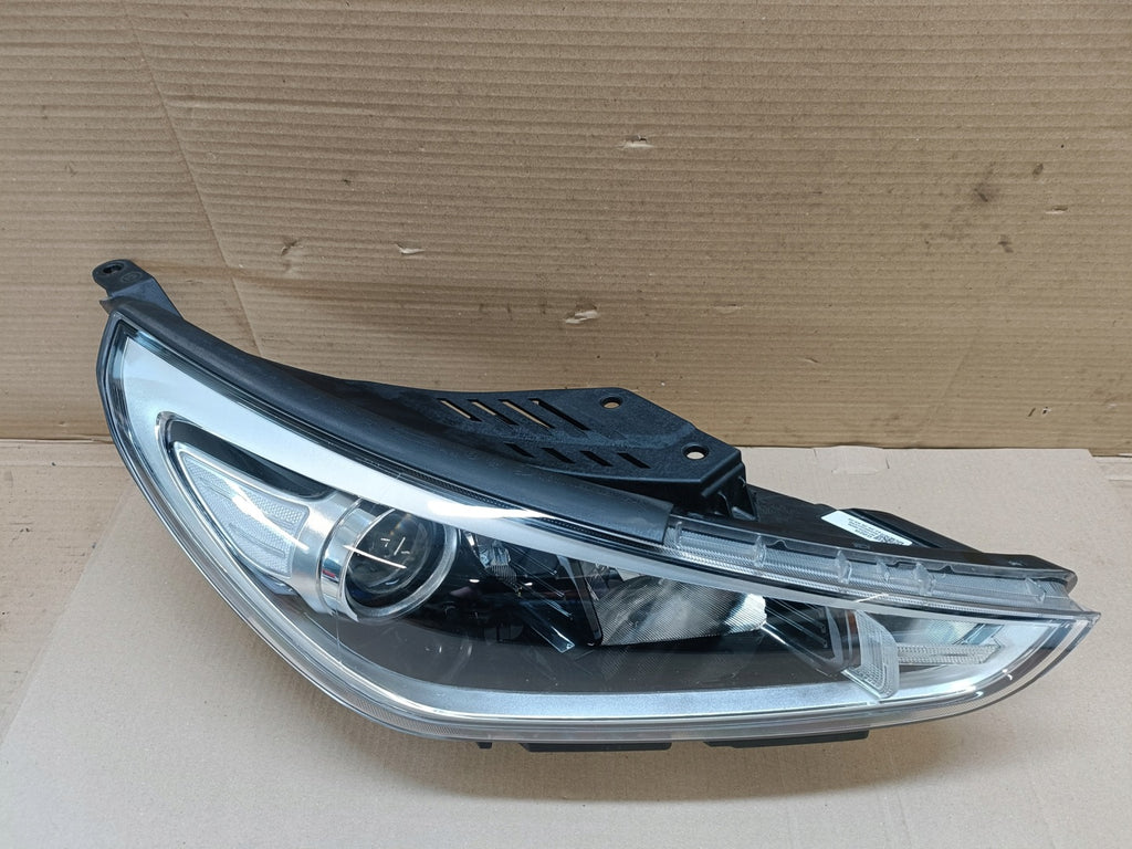 Frontscheinwerfer Hyundai I30 92102-G4000 Xenon Rechts Scheinwerfer Headlight SCH3649822673xy