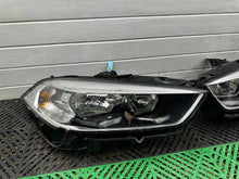 Load image into Gallery viewer, Frontscheinwerfer BMW 1 F40 Ein Satz Scheinwerfer Headlight SCH9619018607id