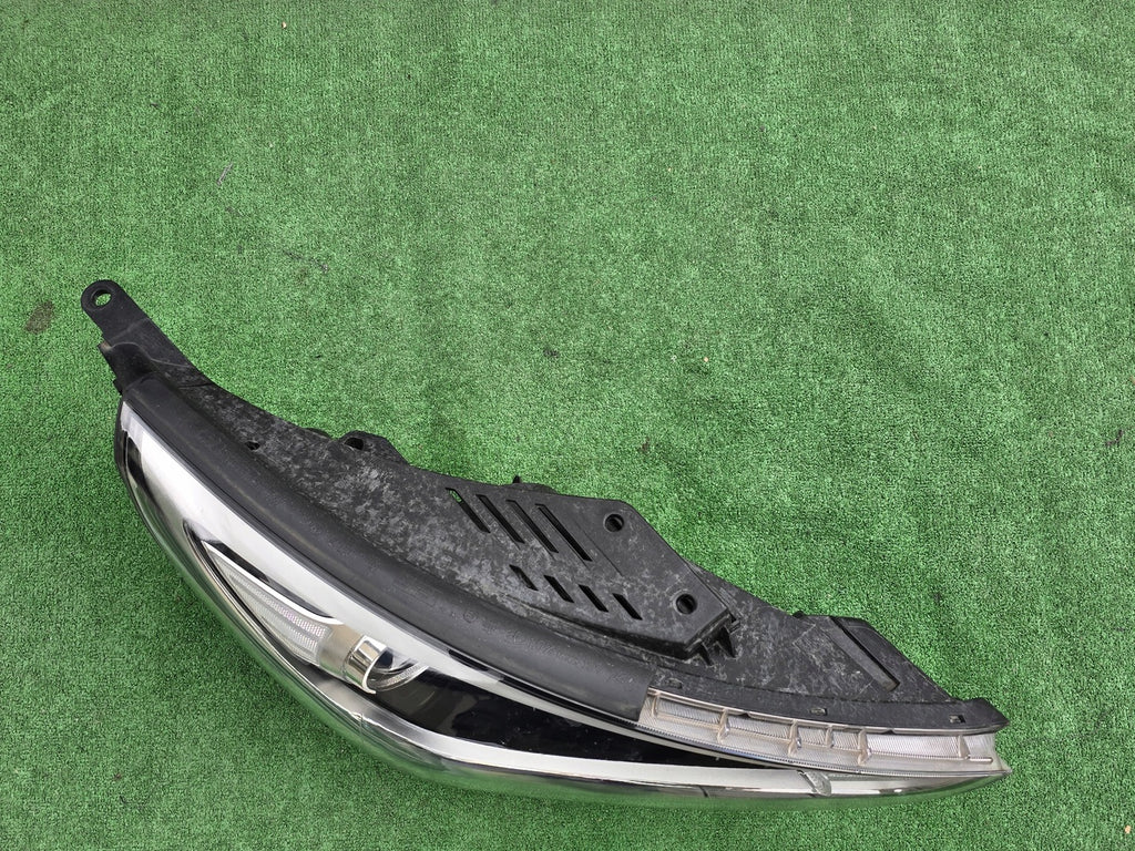 Frontscheinwerfer Hyundai I30 III 92102-G4020 Rechts Scheinwerfer Headlight SCH5495358535kh