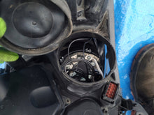 Laden Sie das Bild in den Galerie-Viewer, Frontscheinwerfer Opel Astra H TL793389777 93190391 Xenon Rechts Headlight SCH7543147382ob