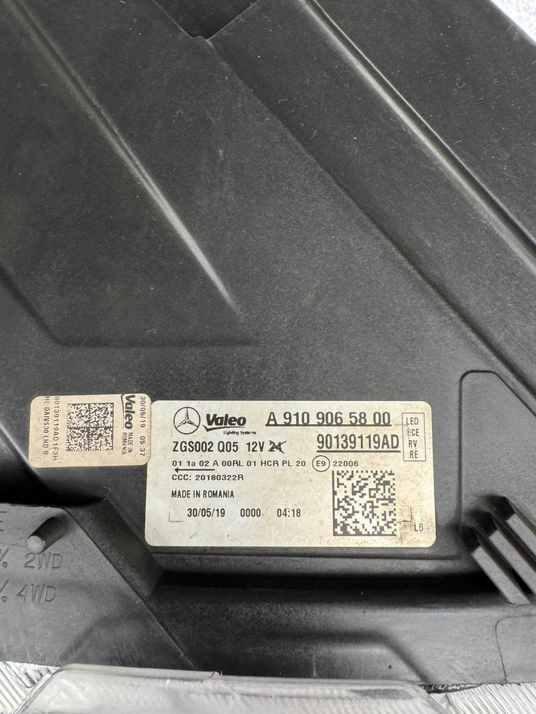 Frontscheinwerfer Mercedes-Benz Sprinter A9109065800 Full LED Rechts Headlight