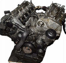 Laden Sie das Bild in den Galerie-Viewer, Motor Mercedes-Benz 629912 4.0 CDI 306PS 225kW 350TKm Diesel Unkomplett
