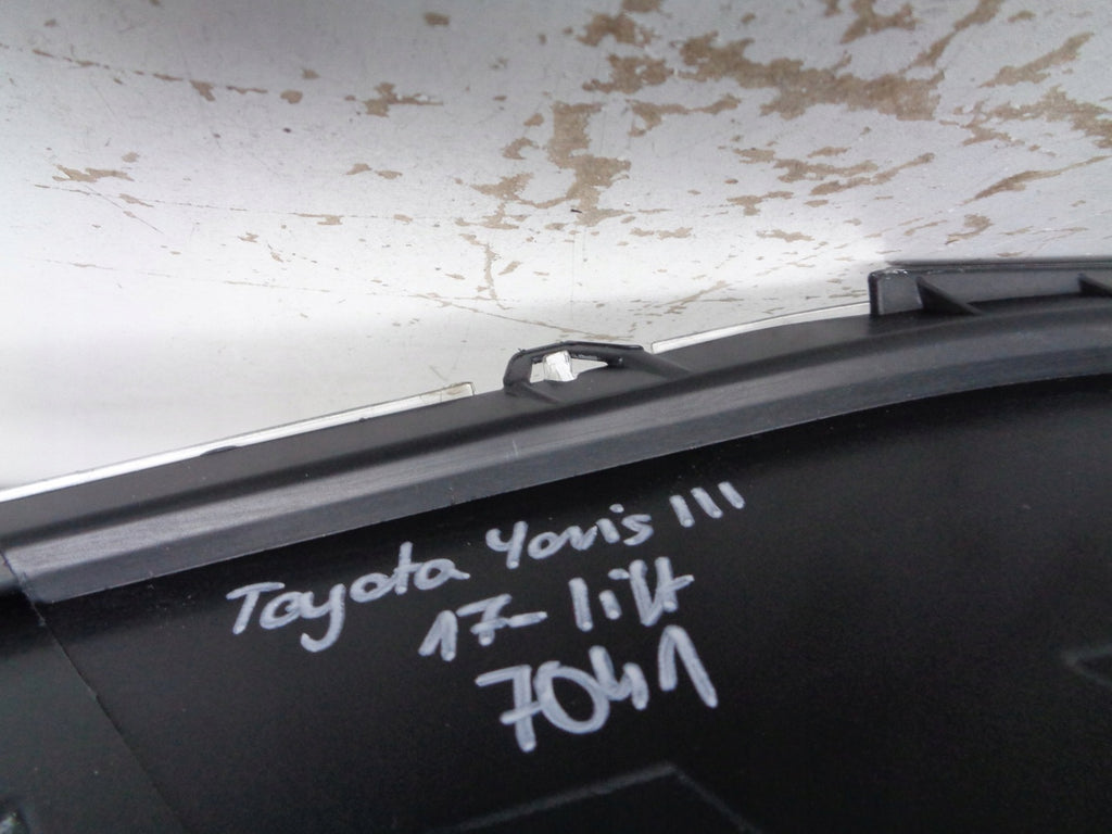 Frontscheinwerfer Toyota Yaris Links Scheinwerfer Headlight