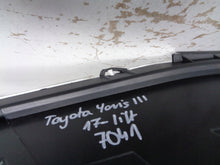 Load image into Gallery viewer, Frontscheinwerfer Toyota Yaris Links Scheinwerfer Headlight