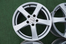 Laden Sie das Bild in den Galerie-Viewer, 4x Alufelge 17 Zoll 7.5" 5x112 48ET Audi A4 A3 I V Octavia Golf VII Touran FEL3176156450xm