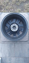 Load image into Gallery viewer, 1x Alufelge 17 Zoll 7.0" 5x114.3 53ET Glanz Graphit 52910-G4700 Hyundai I30 Mg FEL3208643178ec