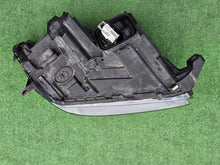 Load image into Gallery viewer, Frontscheinwerfer Mercedes-Benz W166 A1668202859 Bi-Xenon Links Headlight