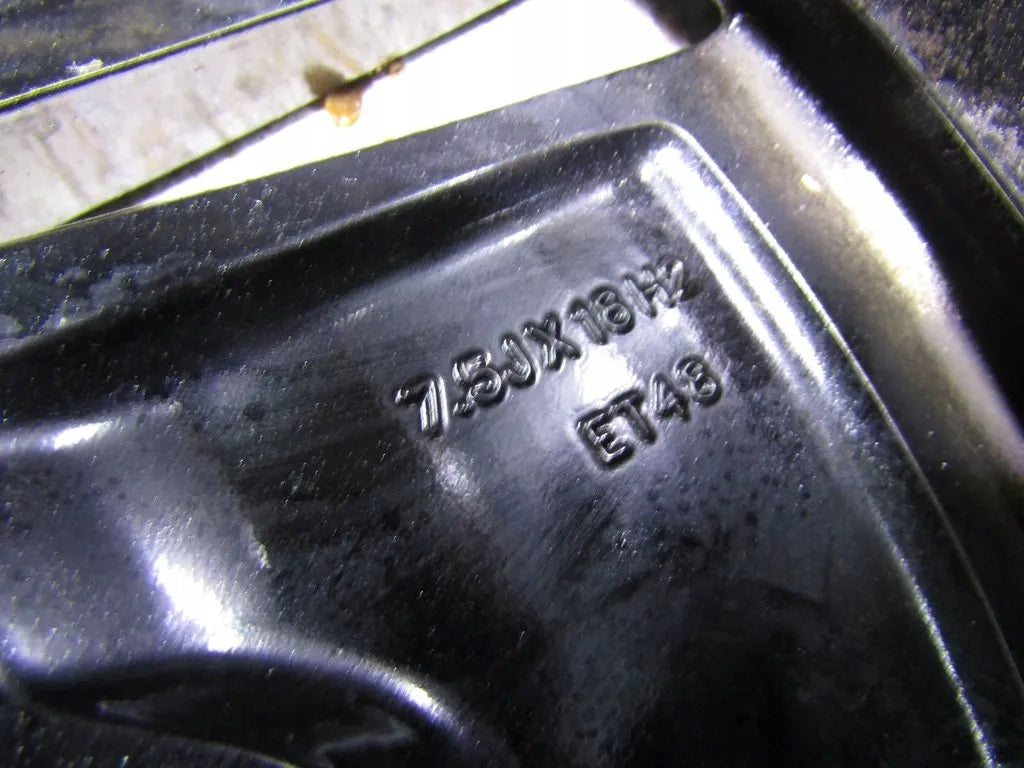 1x Alufelge 18 Zoll 7.5" 5x112 48ET Glanz Schwarz 5E3601025AD Mg Octavia 5e3 Iv FEL8389385144nz