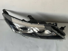 Laden Sie das Bild in den Galerie-Viewer, Frontscheinwerfer Mitsubishi Eclipse Cross W3153 Full LED Rechts Headlight