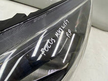 Laden Sie das Bild in den Galerie-Viewer, Frontscheinwerfer Ford Focus Rechts Scheinwerfer Headlight SCH9889595761ms