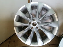 Laden Sie das Bild in den Galerie-Viewer, 1x Alufelge 19 Zoll 8.0" 5x112 45ET 5JA601025AP Skoda Enyaq Iv Rim Wheel FEL6113075222cm