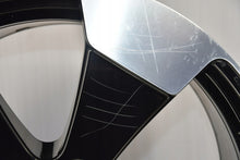 Load image into Gallery viewer, 1x Alufelge 21 Zoll 10.0" 5x112 58ET Glanz Schwarz 1T3601025S VW Rim Wheel FEL8216456774gg