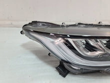 Load image into Gallery viewer, Frontscheinwerfer Toyota Yaris K0-8EU Full LED Rechts Scheinwerfer Headlight