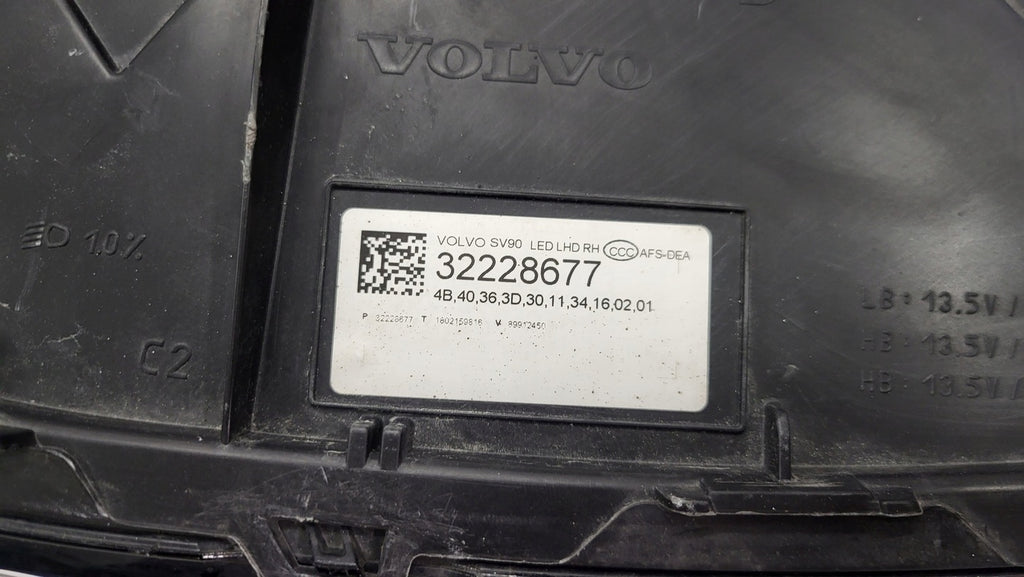 Frontscheinwerfer Volvo S90 V90 32228677 Rechts Scheinwerfer Headlight SCH1994798861ow