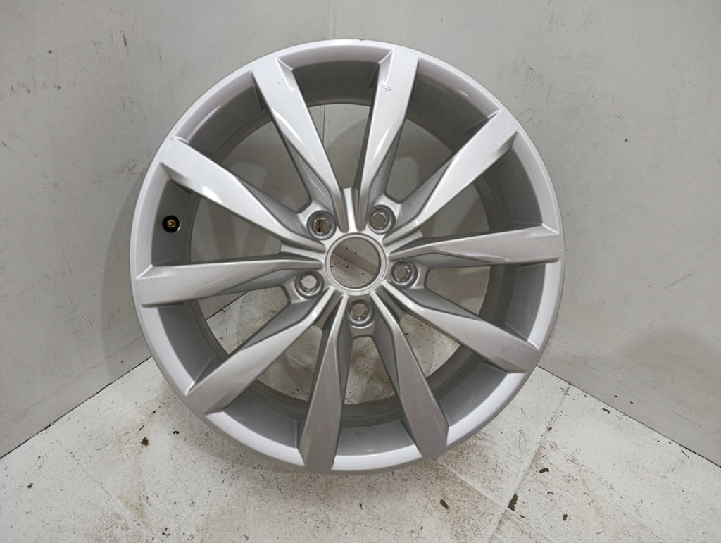 1x Alufelge 17 Zoll 6.0" 5x112 48ET Glanz Silber 5G0601025K VW Golf Vii FEL1270370410hx