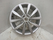 Load image into Gallery viewer, 1x Alufelge 17 Zoll 6.0" 5x112 48ET Glanz Silber 5G0601025K VW Golf Vii FEL1270370410hx
