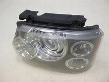Laden Sie das Bild in den Galerie-Viewer, Frontscheinwerfer Land Rover Range III L322 XBC502020LP0 Xenon Links Headlight SCH4823030877tq
