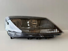 Laden Sie das Bild in den Galerie-Viewer, Frontscheinwerfer Seat Alhambra 7N5941006F Rechts Scheinwerfer Headlight SCH8792877366my