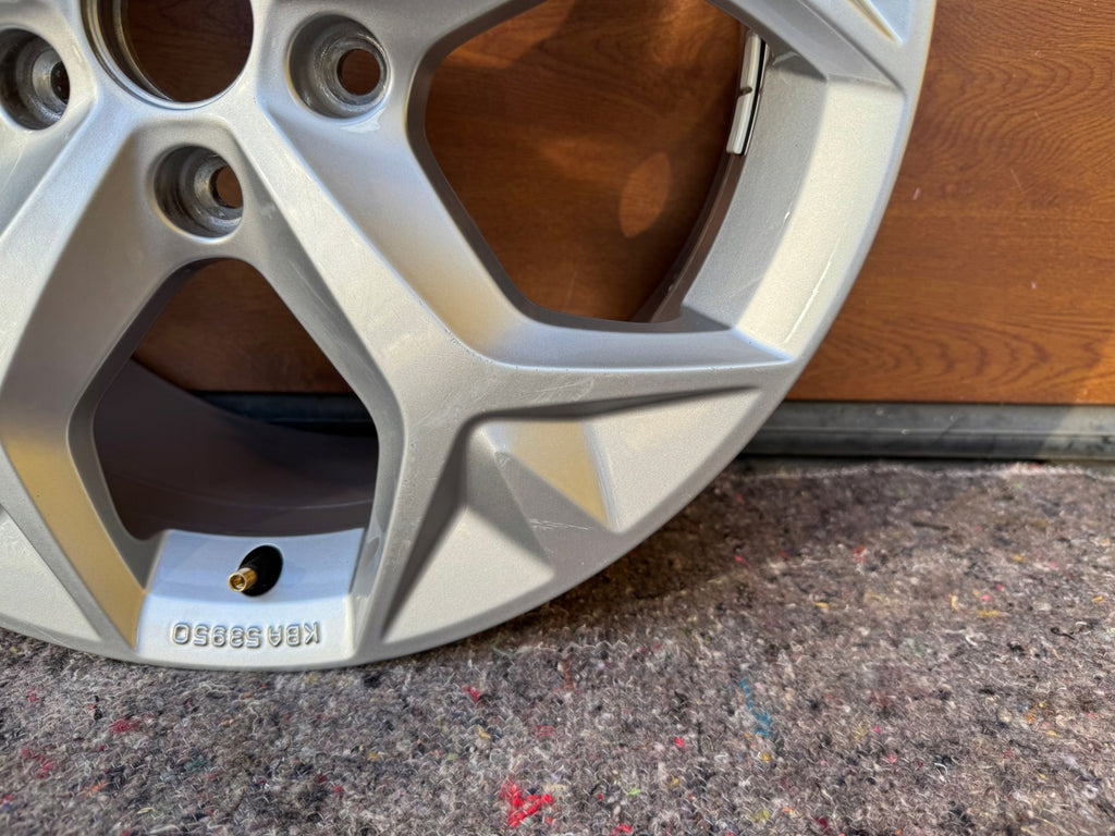 1x Alufelge 17 Zoll 7.0" 5x112 40ET Glanz Silber 5FJ071497D Seat Tarraco FEL4381551721jr