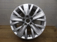 Laden Sie das Bild in den Galerie-Viewer, 1x Alufelge 17 Zoll 7.0" 5x112 43ET Glanz Silber 5N0601025AC Ac Tiguan Rim Wheel FEL9114853655ae