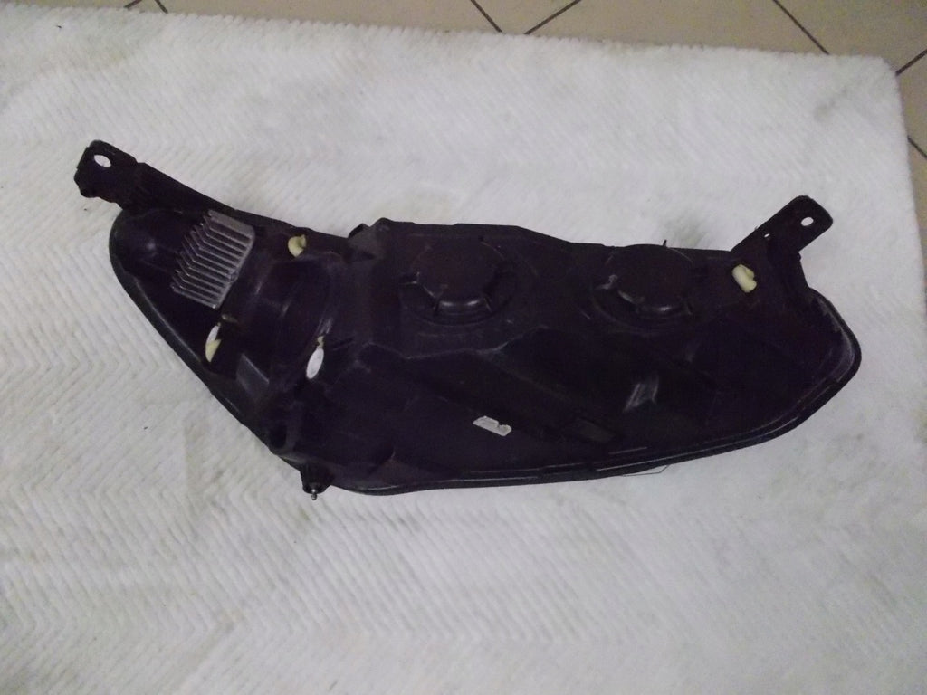 Frontscheinwerfer Ford Focus MX7B-13E015-CC Links Scheinwerfer Headlight SCH3697889473up