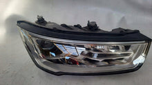 Load image into Gallery viewer, Frontscheinwerfer Audi A1 8XA941006 Rechts Scheinwerfer Headlight