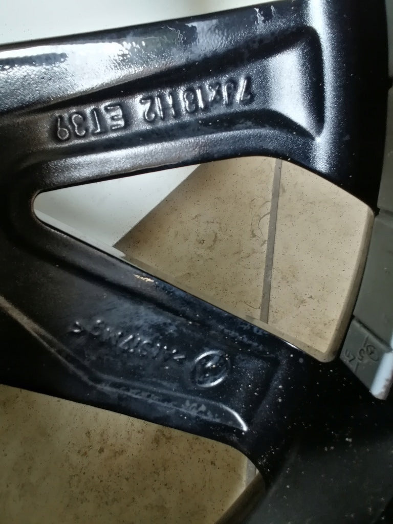 1x Alufelge 18 Zoll 7.0" 5x100 39ET 657601025 Skoda Fabia Scala Rim Wheel FEL9558980099pt