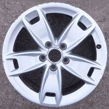 Load image into Gallery viewer, 4x Alufelge 17 Zoll 7.5&quot; 5x112 56ET Silber 8P0601025BL Audi A3 Rim Wheel