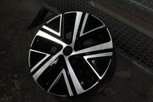 Load image into Gallery viewer, 1x Alufelge 17 Zoll 6.5" 5x100 39ET 2G7601025C VW T-Cross Rim Wheel FEL7181781962uj
