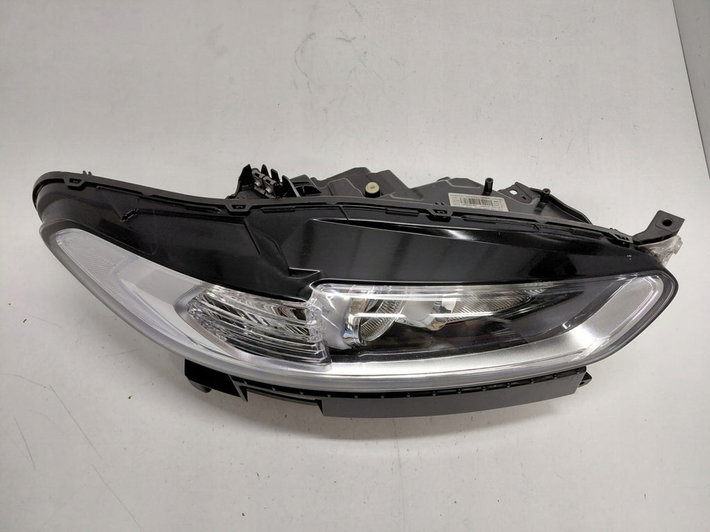 Frontscheinwerfer Ford Mondeo DS73-13W029-AG Rechts Scheinwerfer Headlight SCH8259914827xw