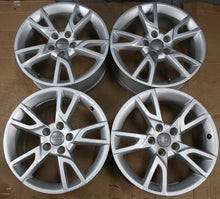 Laden Sie das Bild in den Galerie-Viewer, 4x Alufelge 17 Zoll 6.5" 5x112 8U0071497 Audi Q3 Rim Wheel FEL5606299900vs