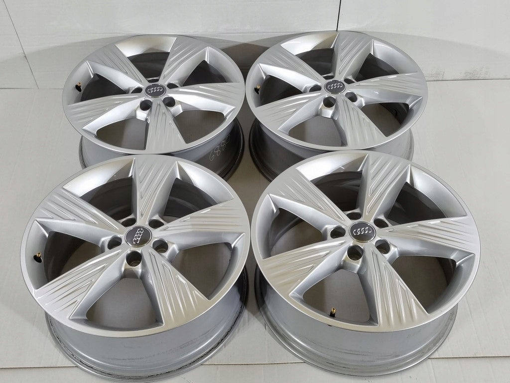 4x Alufelge 19 Zoll 8.0" 5x112 45ET Glanz Silber 89A601025B Audi E-Tron FEL3618009617ty
