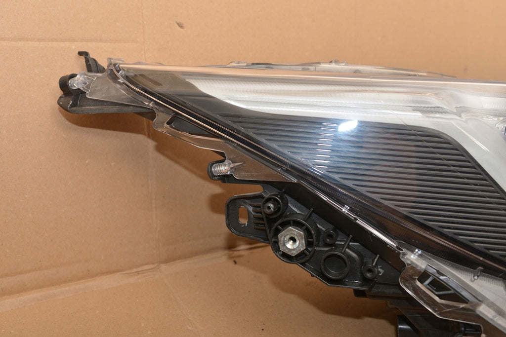 Frontscheinwerfer Toyota Corolla 81110-02X10 LED Rechts Scheinwerfer Headlight SCH4306239397oy