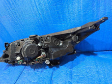 Laden Sie das Bild in den Galerie-Viewer, Frontscheinwerfer Mitsubishi Eclipse Cross I Rechts Scheinwerfer Headlight SCH1120642179uz