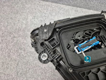 Laden Sie das Bild in den Galerie-Viewer, Frontscheinwerfer Mercedes-Benz W206 A2069062903 LED Links Headlight SCH7716232853fl