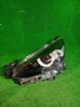 Laden Sie das Bild in den Galerie-Viewer, Frontscheinwerfer Mazda II D43N-51040 LED Links Scheinwerfer Headlight SCH9171261424cd