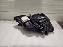 Laden Sie das Bild in den Galerie-Viewer, Frontscheinwerfer Mercedes-Benz W212 A2128201961 Xenon Links Headlight SCH3936572209tz