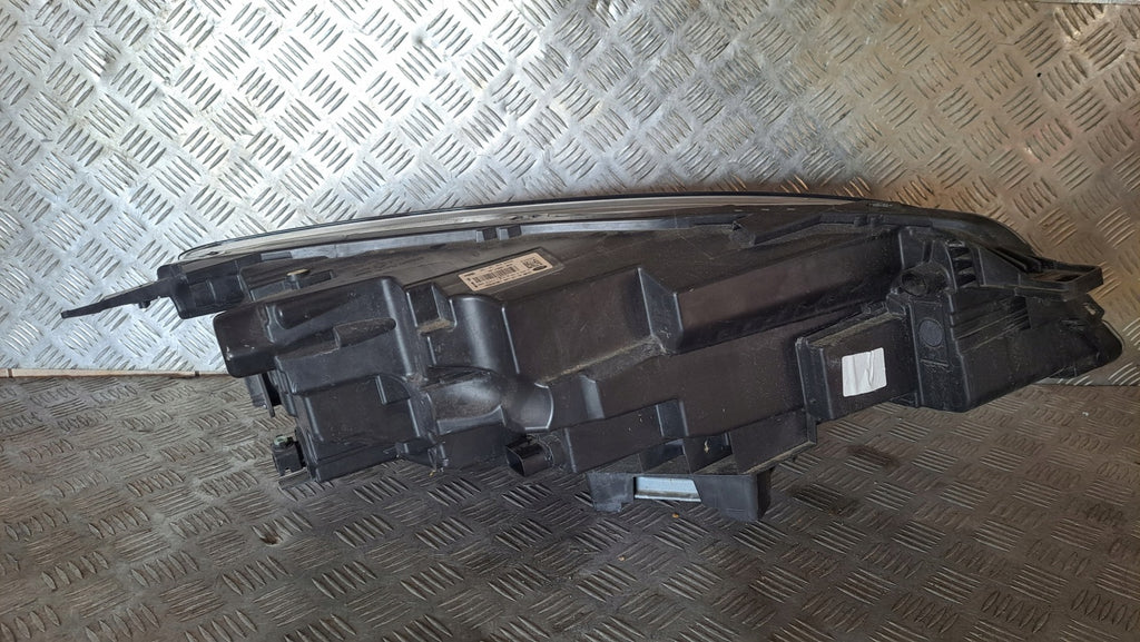 Frontscheinwerfer Ford Kuga LV4B-13E017-AH Links Scheinwerfer Headlight SCH8922267588nd