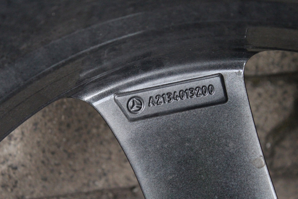 4x Alufelge 18 Zoll 8.0" 5x112 43ET Glanz Schwarz A2134013200 Mercedes-Benz W213 FEL3155337267ml