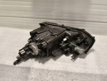 Laden Sie das Bild in den Galerie-Viewer, Frontscheinwerfer Toyota Yaris Cross 0D-310 Rechts Scheinwerfer Headlight SCH1522253825ht