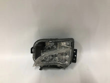 Laden Sie das Bild in den Galerie-Viewer, Frontscheinwerfer Toyota Auris Links Scheinwerfer Headlight SCH8793844183lk