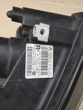 Load image into Gallery viewer, Frontscheinwerfer VW Multivan 7E5941016Q Ein Stück (Rechts oder Links) Headlight SCH6517999715zf