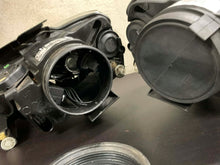 Load image into Gallery viewer, Frontscheinwerfer VW Passat 3C0941005AB 3C0941006AB Ein Satz Headlight SCH2025979974mi