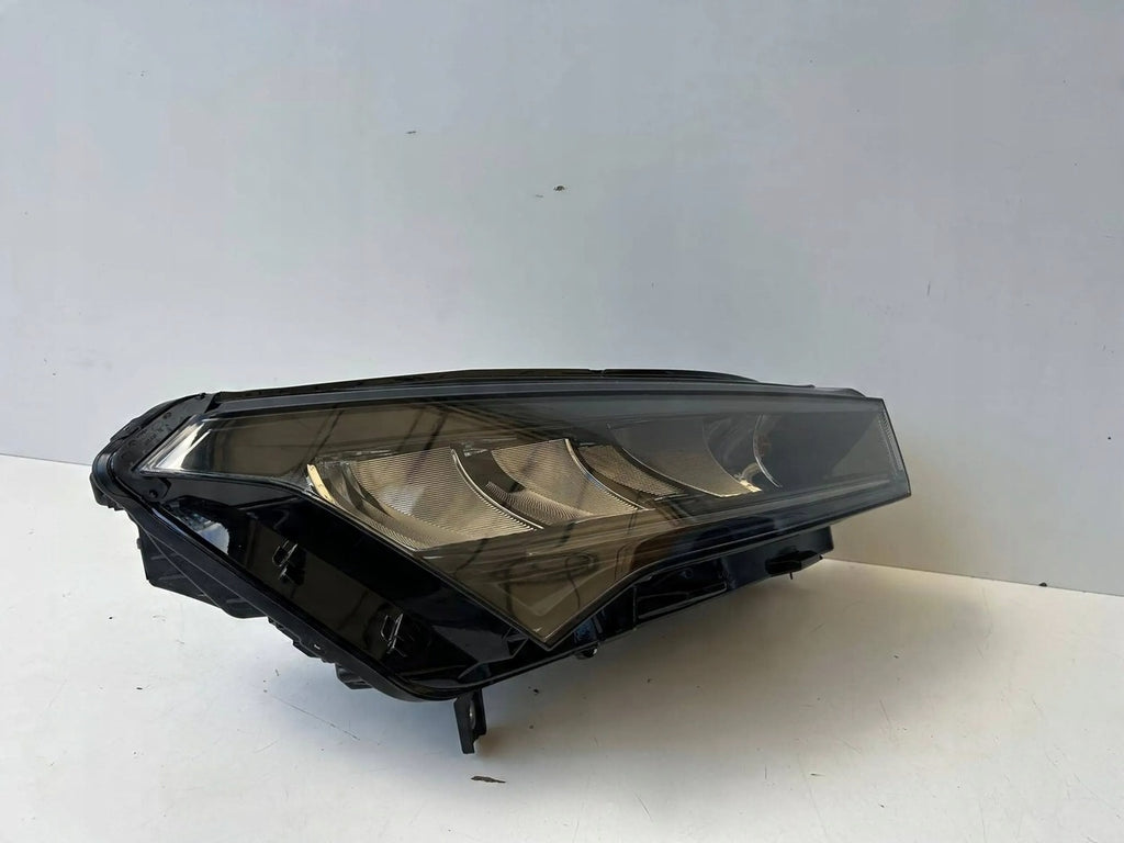 Frontscheinwerfer Skoda Enyaq 5LB941016F Rechts Scheinwerfer Headlight