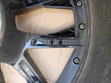 Load image into Gallery viewer, 1x Alufelge 20 Zoll 9.0" 5x120 44ET 6895212 BMW 5 G31 G30 Rim Wheel FEL1639438692jv
